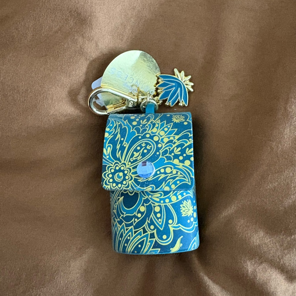 BBW Princess Jasmin Pocketbac Holder w/ Matching Sanitizer